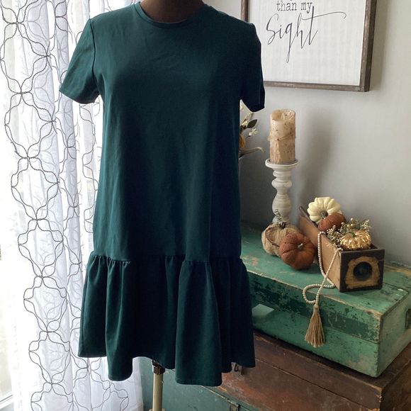 Zara Dresses & Skirts - Zara peplum shirt dress medium